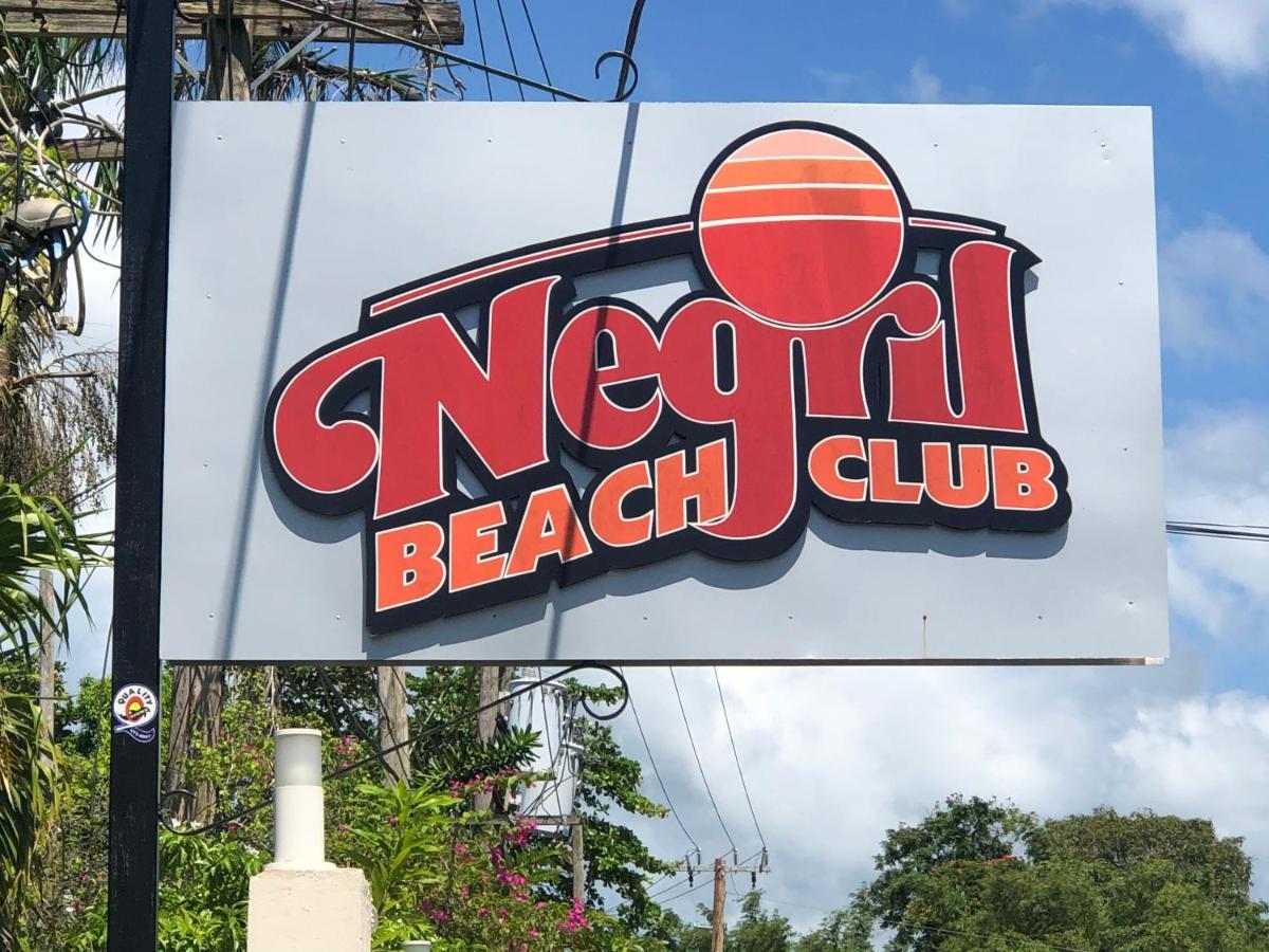 Marriott White Sands, Beachfront Condo At Negril Beach Club Экстерьер фото